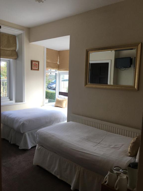 Lincoln Guest House - 双床间
