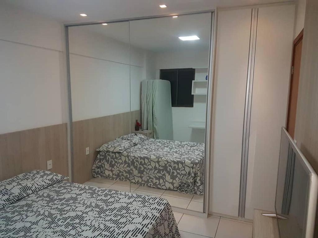  Apartamento quarto e sala em Ponta Verde