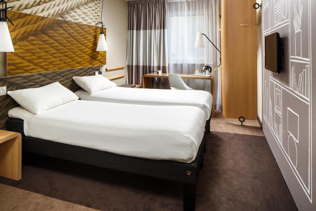 ibis Glasgow City Centre – Sauchiehall St - Twin Room With Two Beds