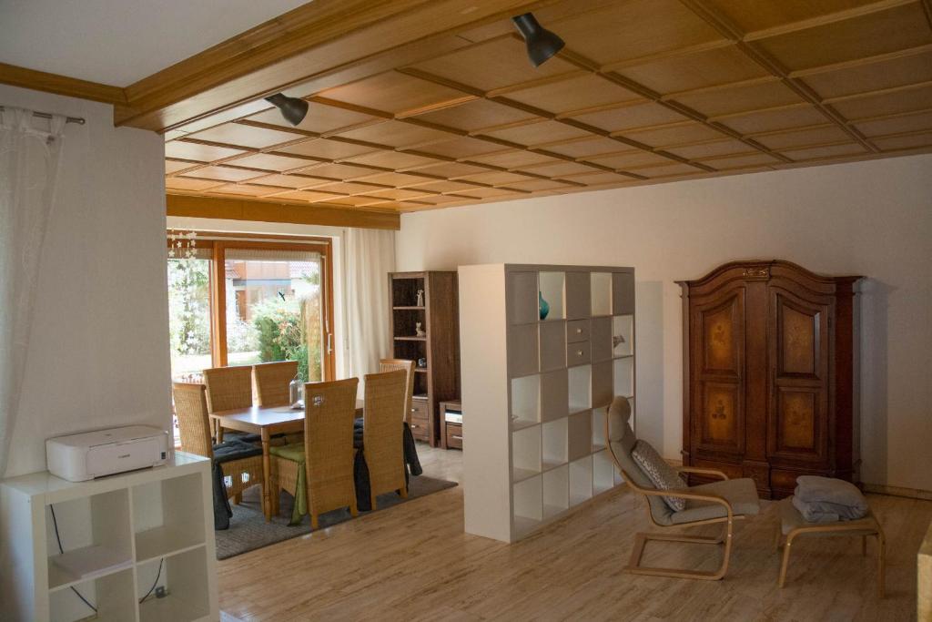 Posezení v ubytování Landhotel Sonneneck - Breuna im Naturpark