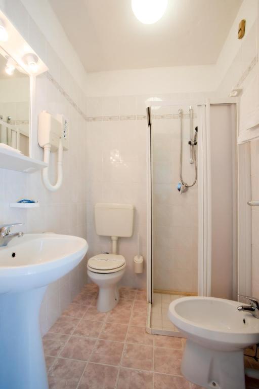 Koupelna v ubytování Hotel Sanremo