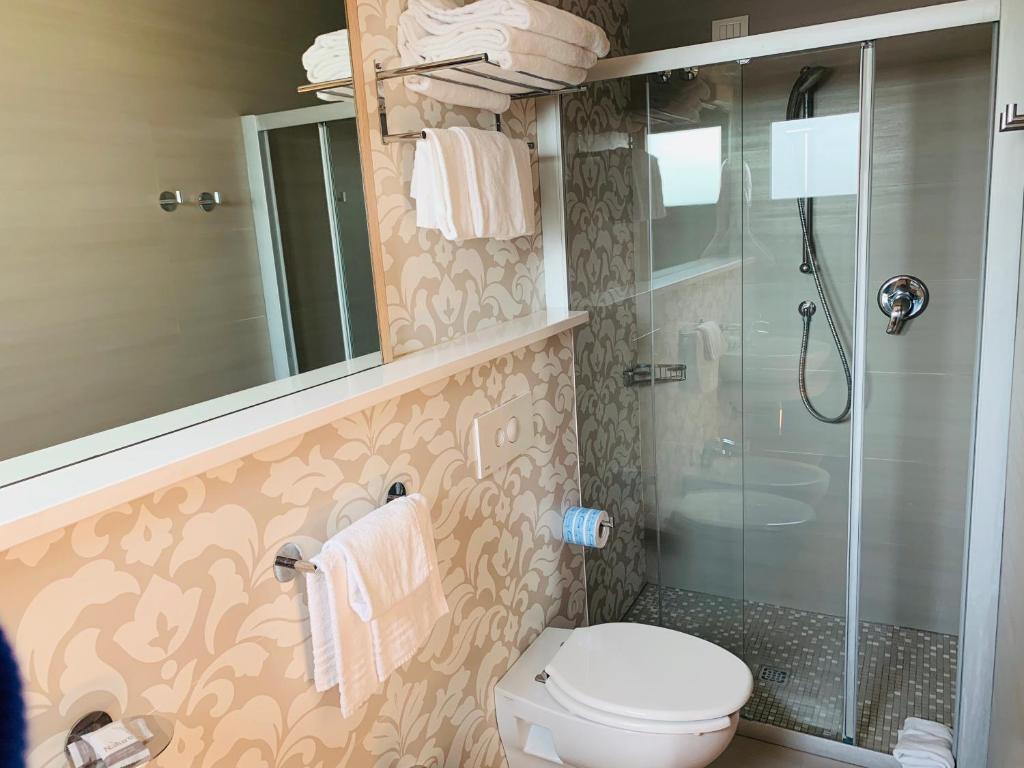 Koupelna v ubytování Hotel Liane Riccione