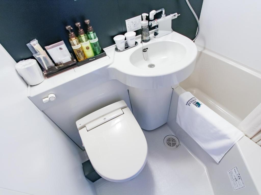 Koupelna v ubytování HOTEL LiVEMAX PREMIUM Himejieki-Minami