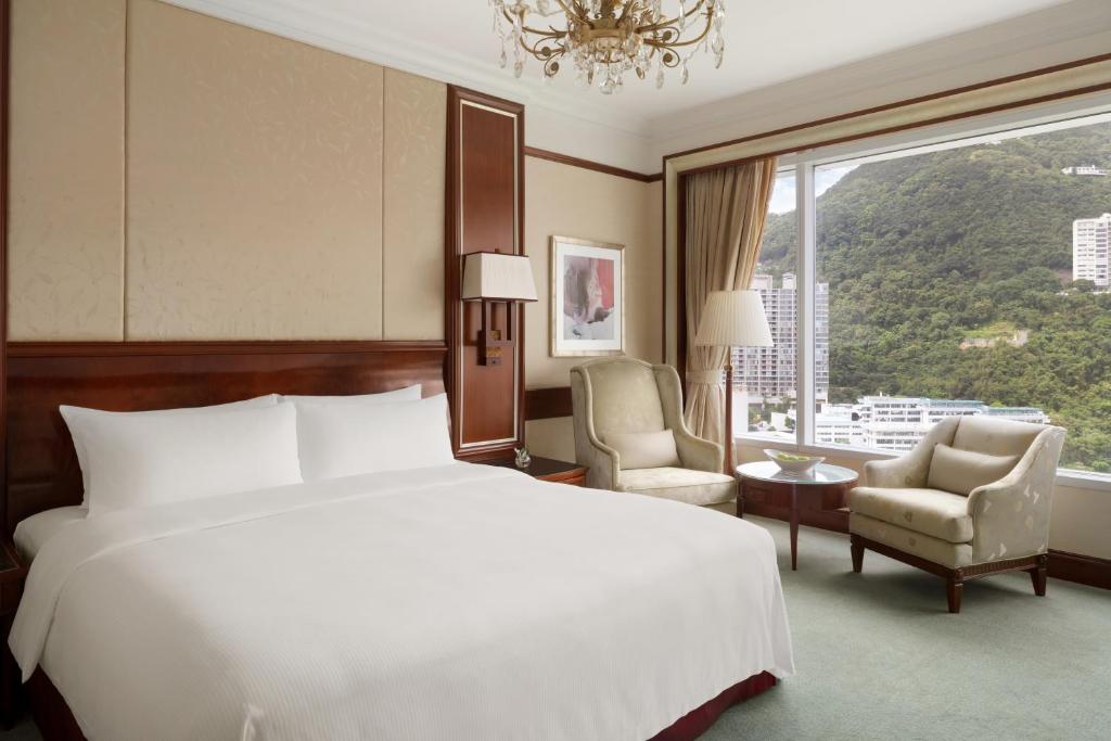 Island Shangri-La, Hong Kong photo 4