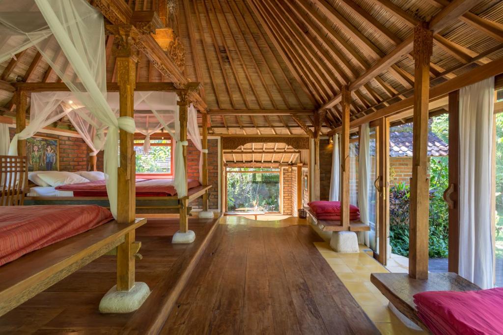 Prana Dewi Mountain Resort - 10