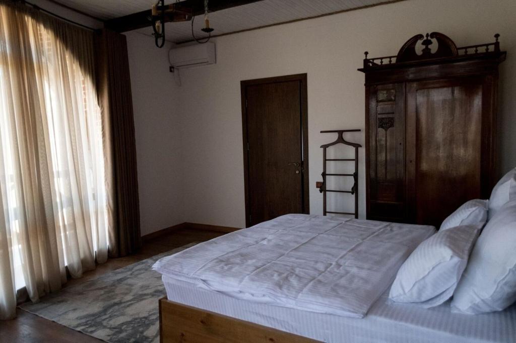 Postel nebo postele na pokoji v ubytování Golden Fleece