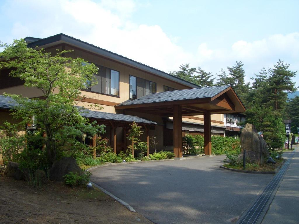 Budova, kde se ryokan nachází