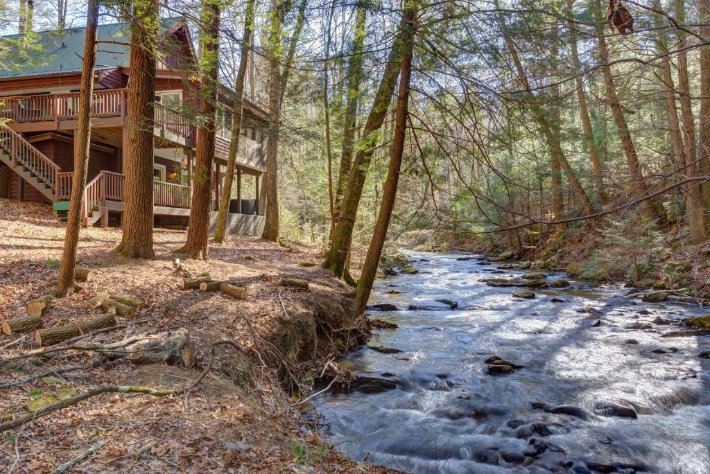 Loodusmaastik puhkemaja lähedal