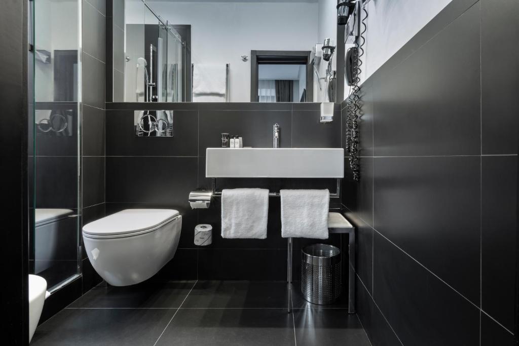 LHP Hotel Napoleon - Resim 13