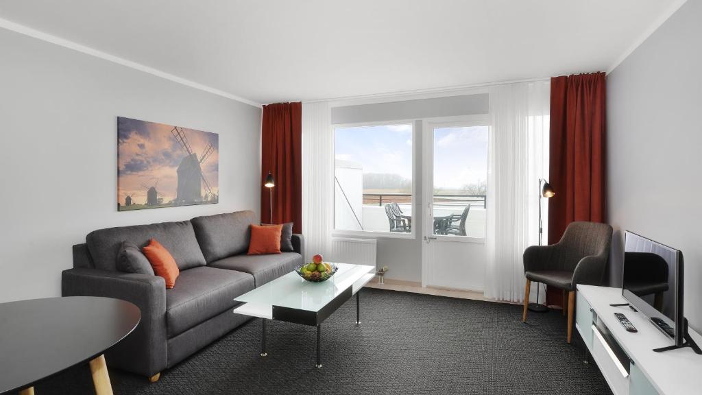 Posezení v ubytování Strand Hotell Borgholm