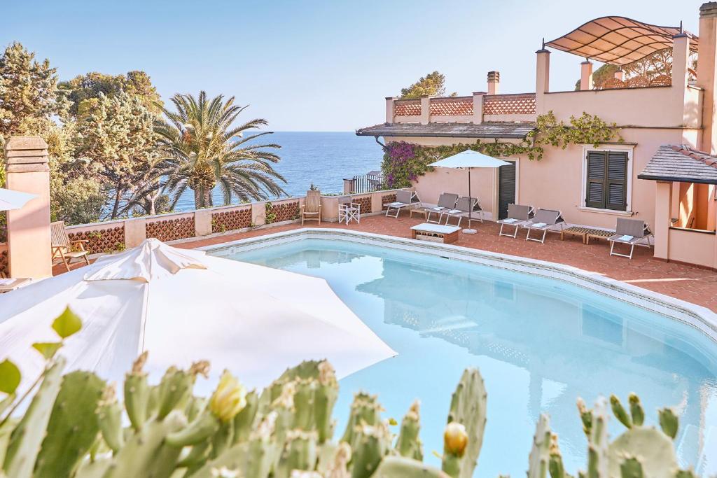 Hotel Punta Est
