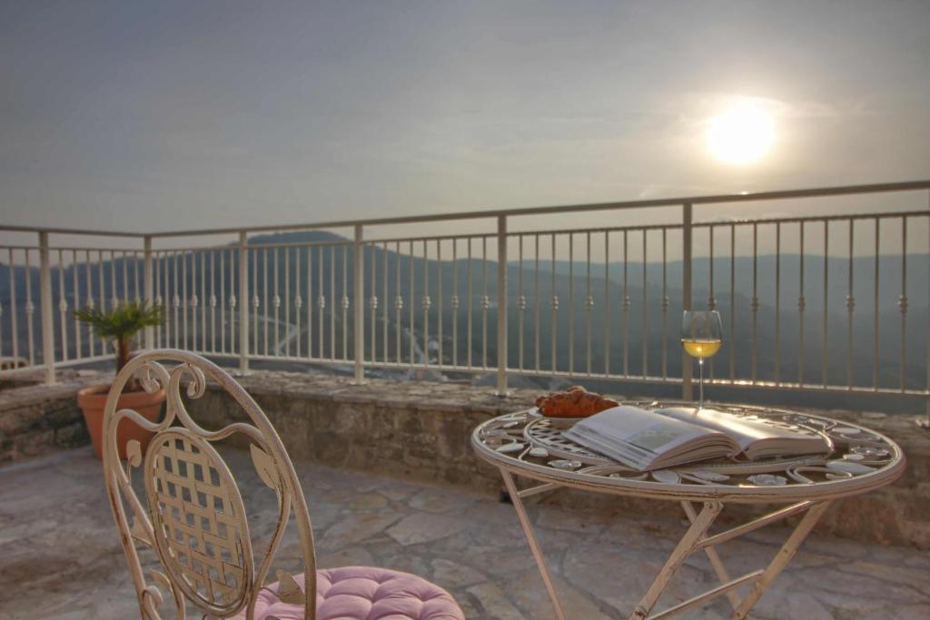 Balkon lub taras w obiekcie ADORA