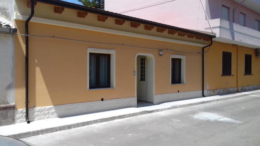 DIEGO'S HOUSE - Housity