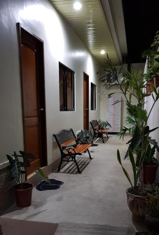 Fotografie z fotogalerie ubytování Acrige Apartelle 2-4 pax Queen @ heart of Bogo City v destinaci Banban