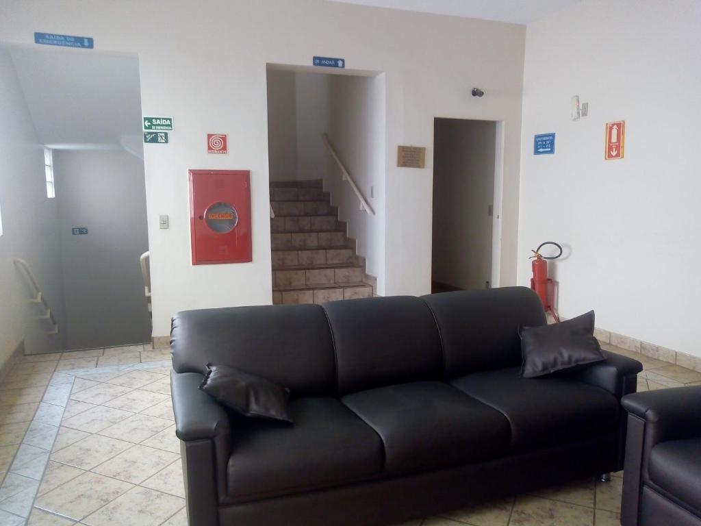  Hotel Nacional Service