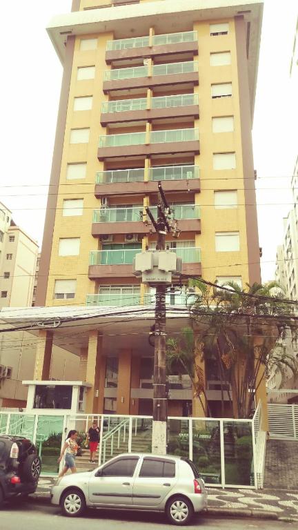 Apartamento Santos 2 dormitórios Gonzaga / José Menino - 6 pessoas