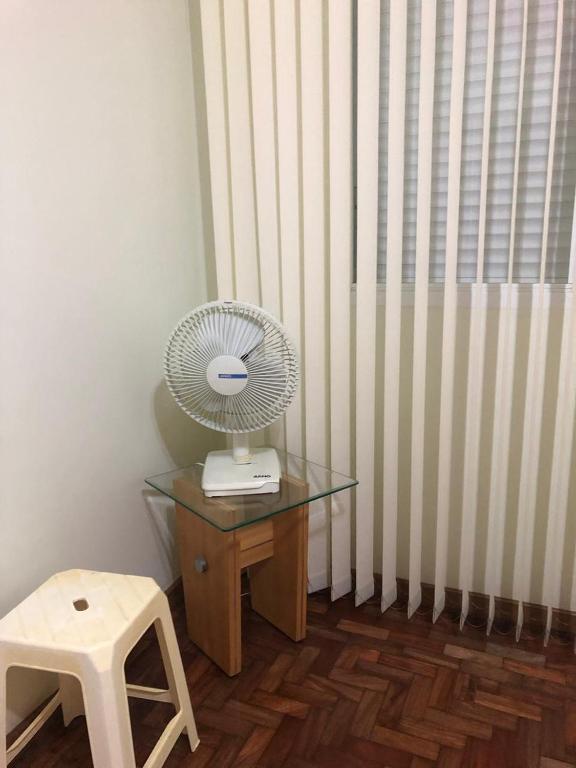  Apartamento Santos 2 dormitórios Gonzaga / José Menino - 6 pessoas