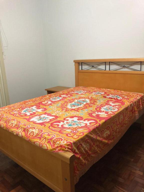  Apartamento Santos 2 dormitórios Gonzaga / José Menino - 6 pessoas