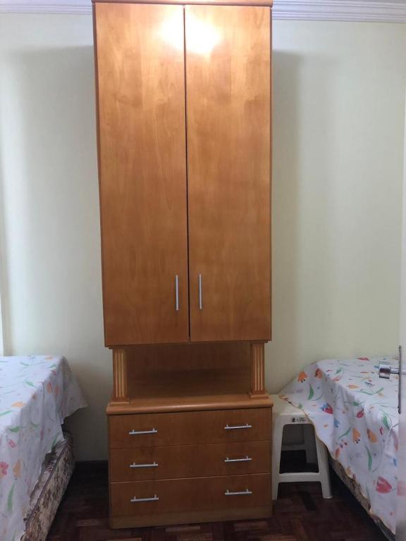  Apartamento Santos 2 dormitórios Gonzaga / José Menino - 6 pessoas