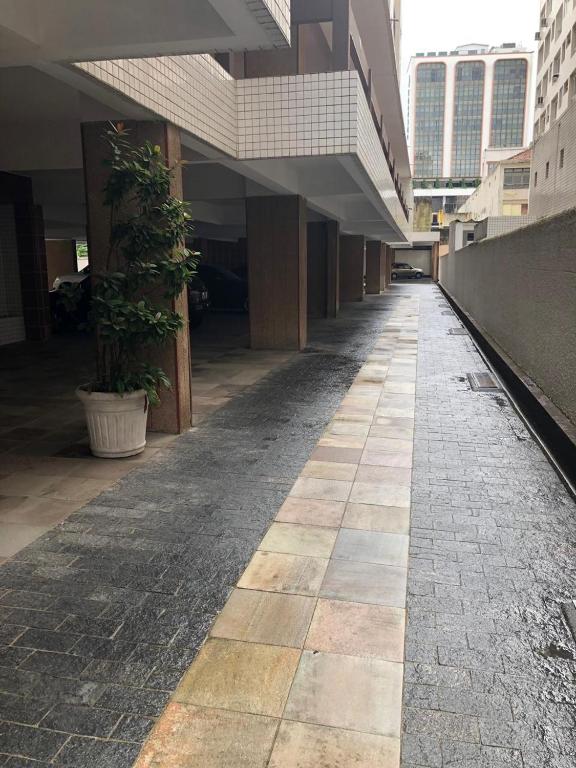  Apartamento Santos 2 dormitórios Gonzaga / José Menino - 6 pessoas