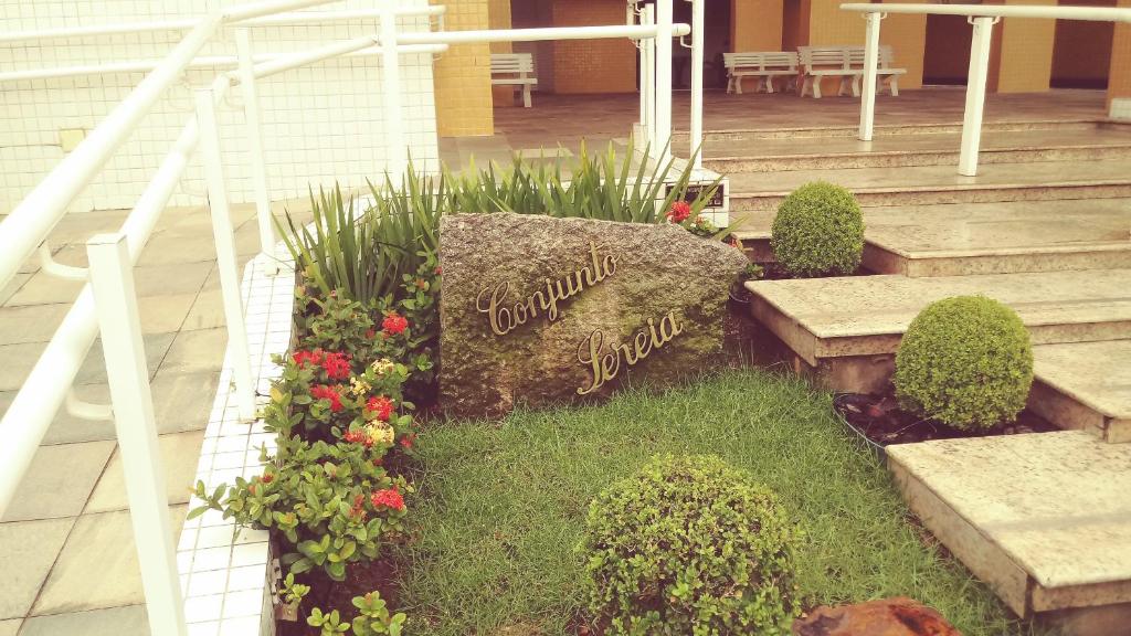  Apartamento Santos 2 dormitórios Gonzaga / José Menino - 6 pessoas