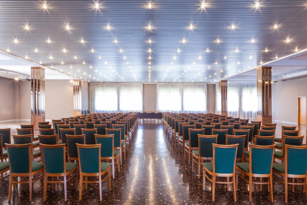 Konferenční prostory v ubytování ibis styles Trani