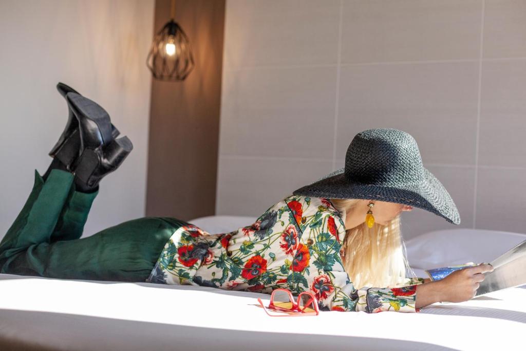 Postel nebo postele na pokoji v ubytování ibis styles Trani
