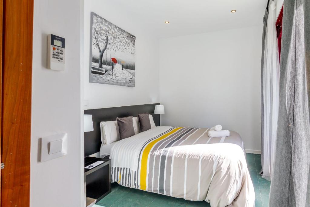 AYZ Javier Cabrini - Auto check-in property - Resim 44