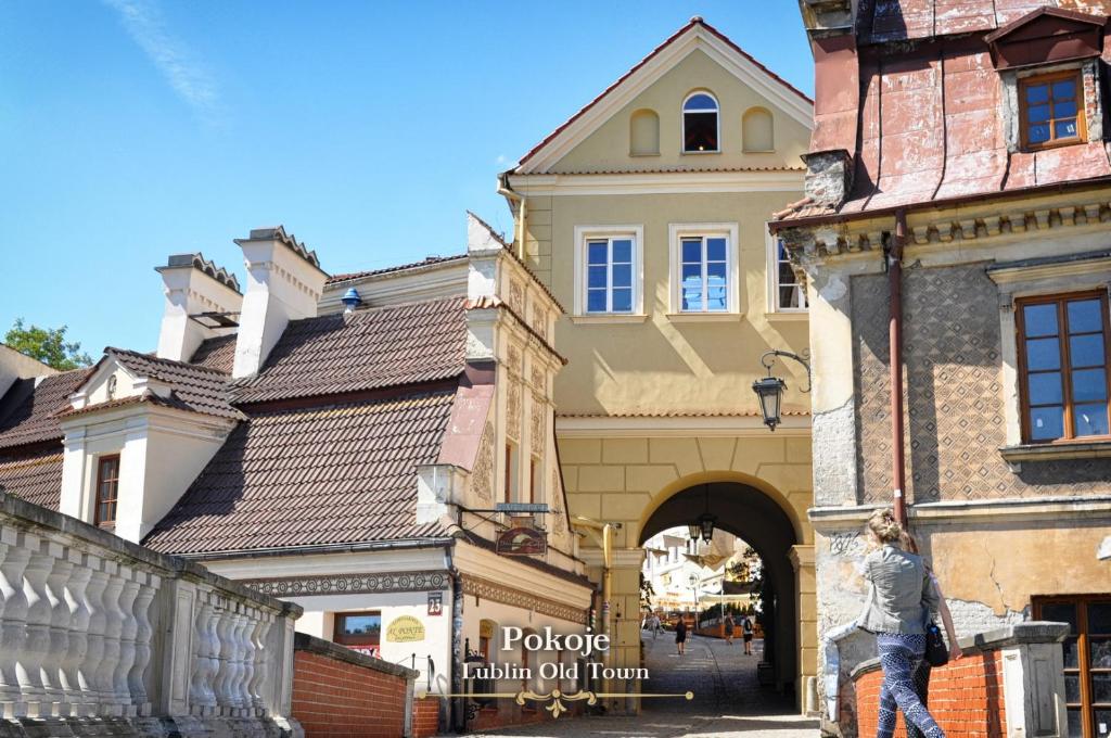 Old Town Boutique Rooms - 16