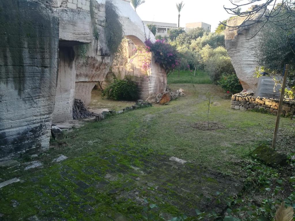 Jardí fora de Le Case Di Tufo Riccio di mare