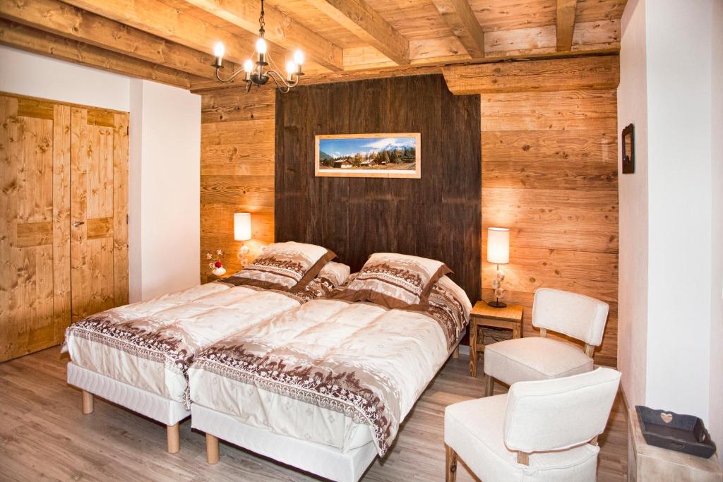 Postel nebo postele na pokoji v ubytování Chambres d'hôtes La Grangelitte