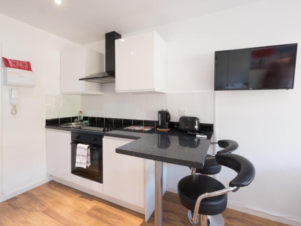Victoria House Apartments - Studio