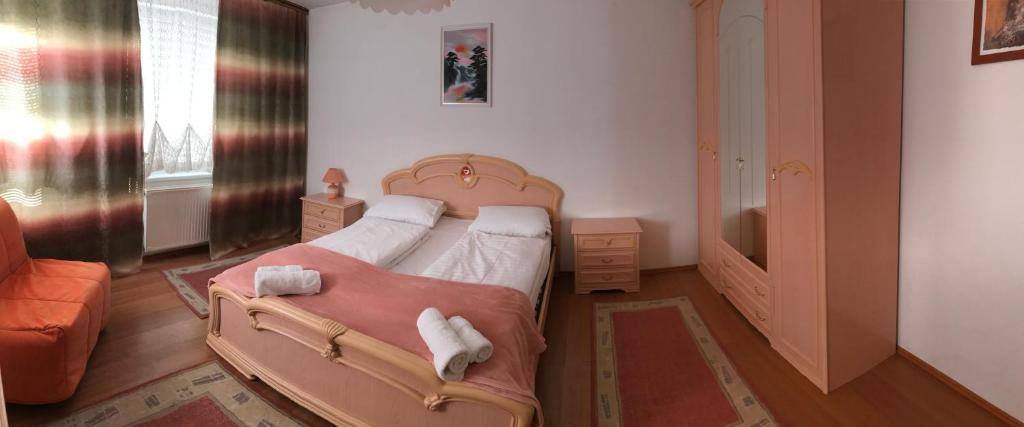 Lotusz Apartments in Nyiregyhaza - Twee Slaapkamers Appartement