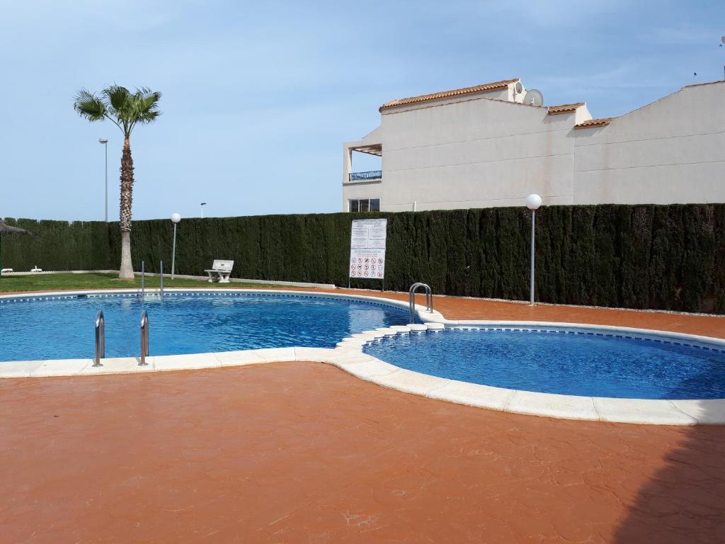 Fotografie z fotogalerie ubytování Spanische Bungalow in Kurort v destinaci Orihuela