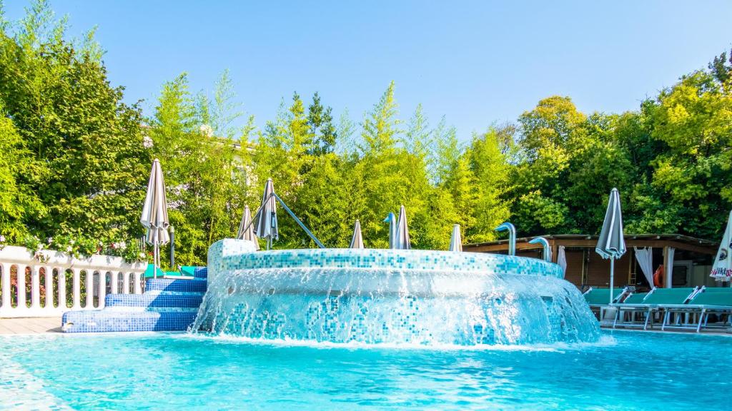 Bazén v ubytování Hotel Smeraldo nebo v jeho okolí