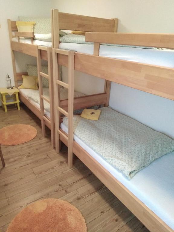 Postel nebo postele na pokoji v ubytování Ubytování - U nás doma