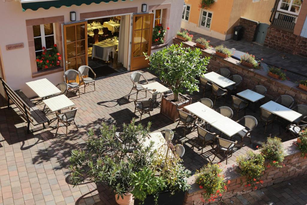 Fotografie z fotogalerie ubytování Hotel Restaurant 3 Châteaux v destinaci Ribeauvillé