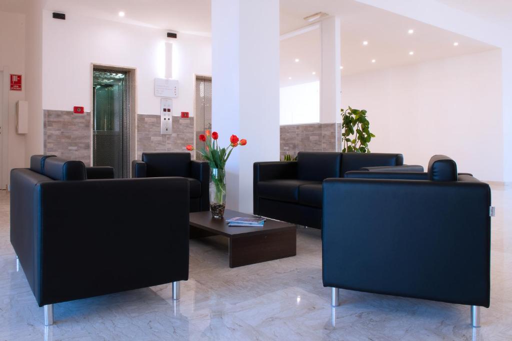 Część wypoczynkowa w obiekcie CDH Hotel Modena