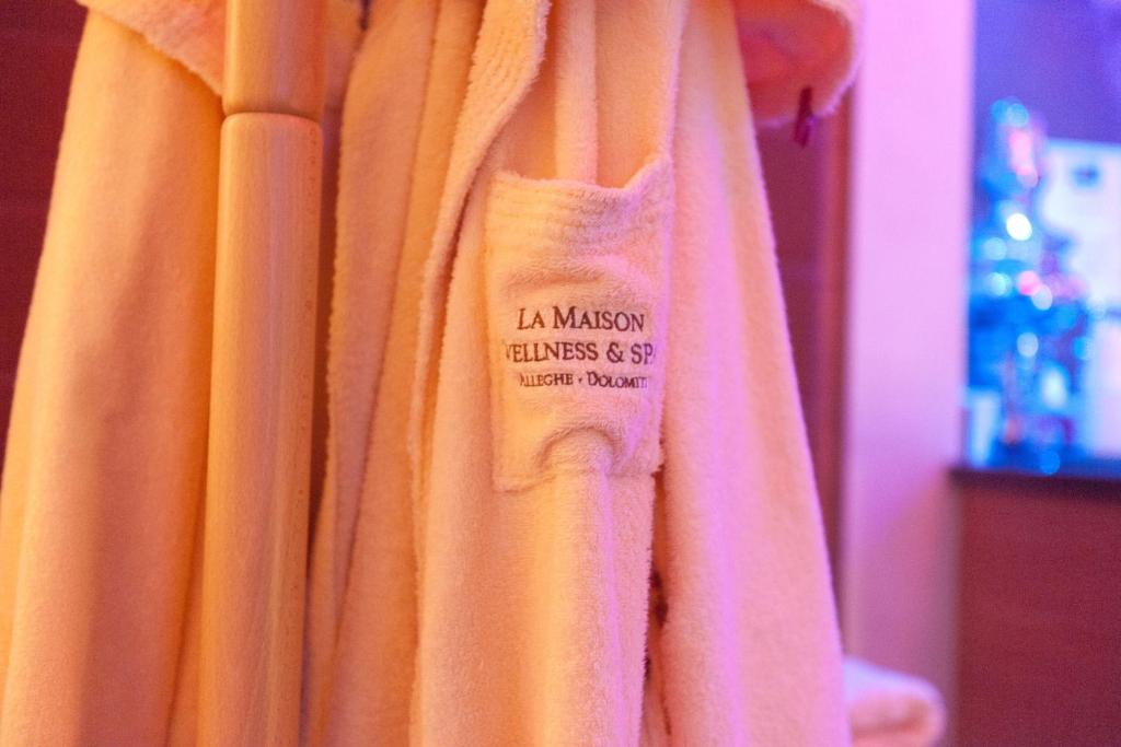 Certifikát, hodnocení, plakát nebo jiný dokument vystavený v ubytování Hotel La Maison Wellness & Spa