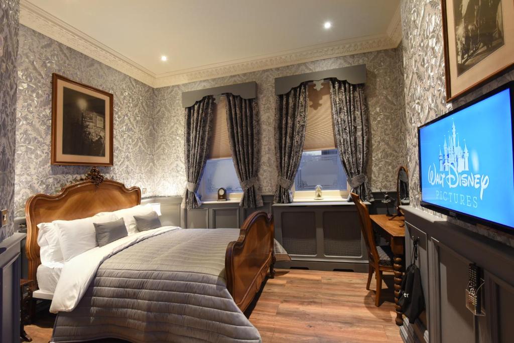 The Aston Tavern - Resim 29