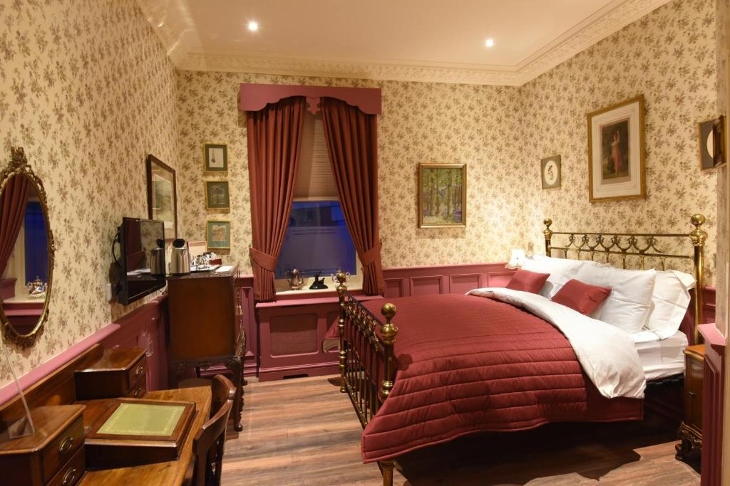 The Aston Tavern - Resim 18