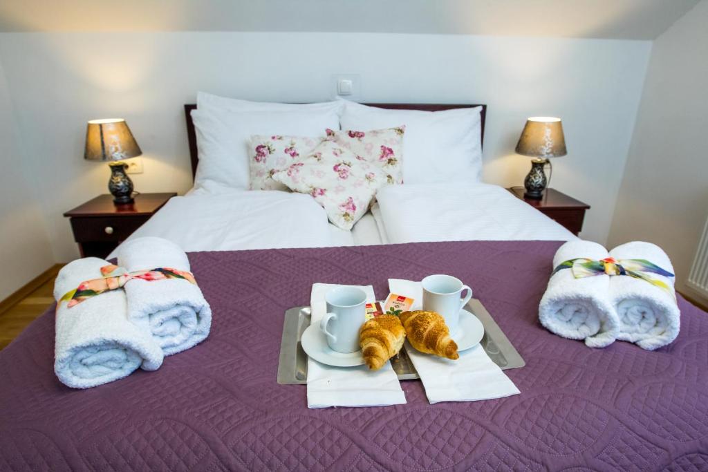 B&B Lady of the Lake - Superior Double Room With Balcony And Garden View