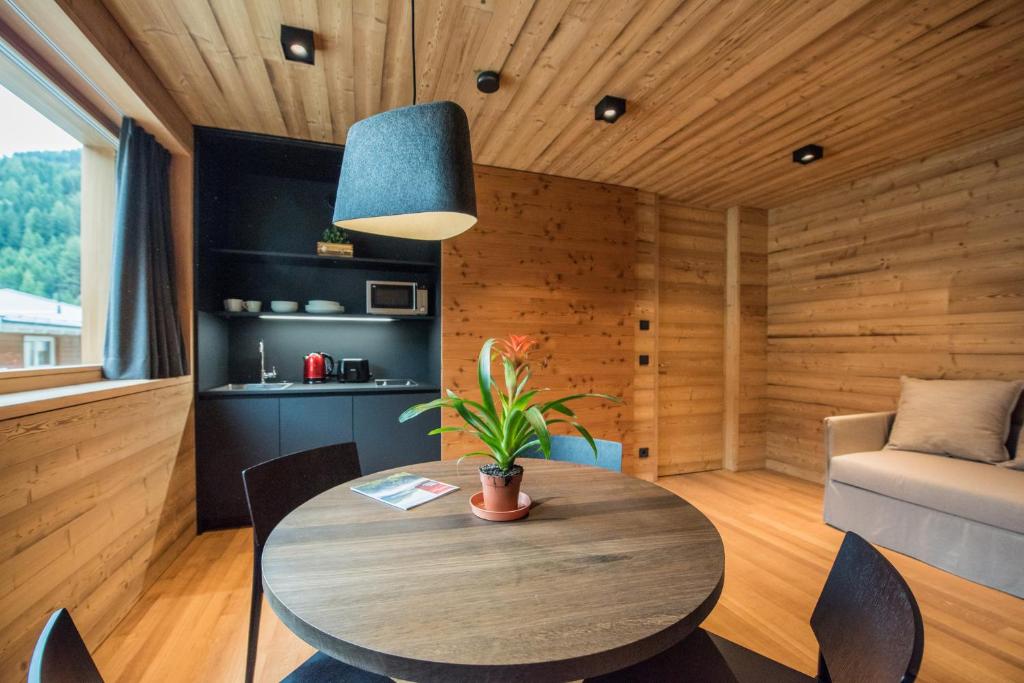 Kuchyň nebo kuchyňský kout v ubytování Riffelalp Lodge