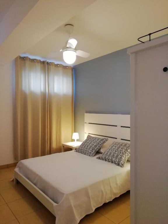 Postel nebo postele na pokoji v ubytování B&B Dalla Nonna