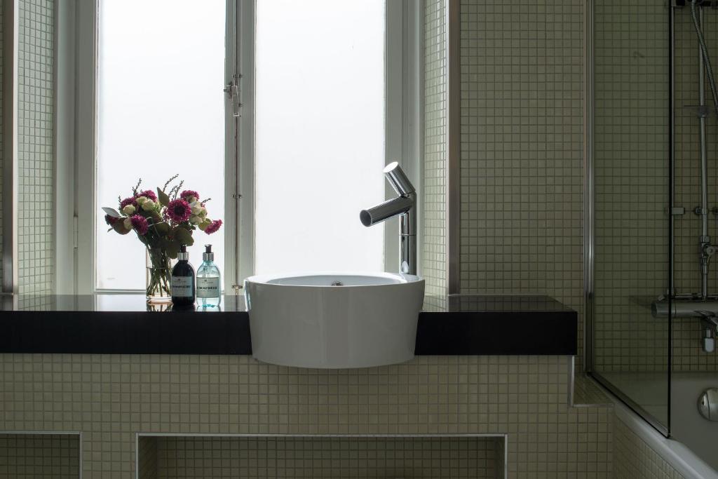 The Sparrow Hotel - Resim 40