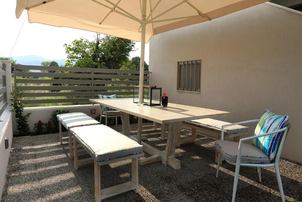 Fotografie z fotogalerie ubytování Kallini Apartments v destinaci Stavros