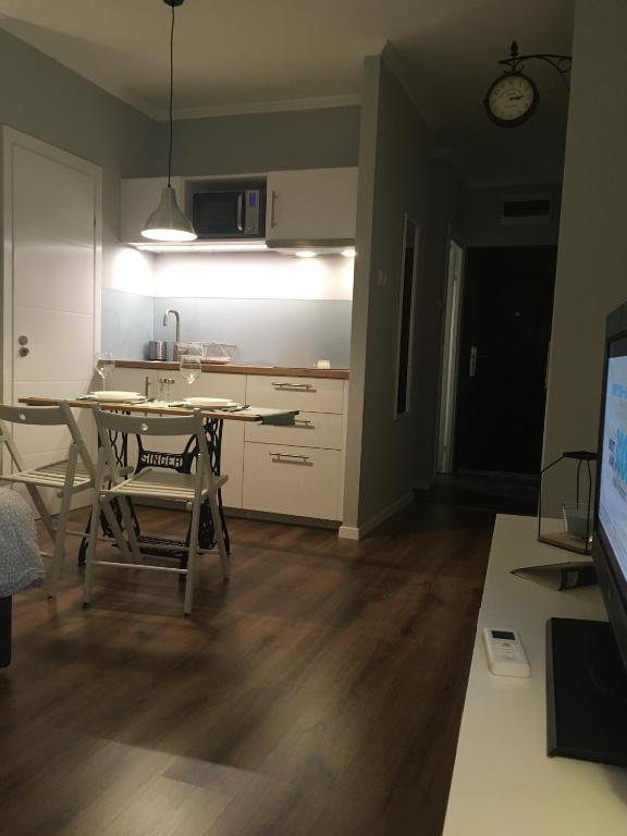 Kuchyň nebo kuchyňský kout v ubytování B&B Apartman Eger