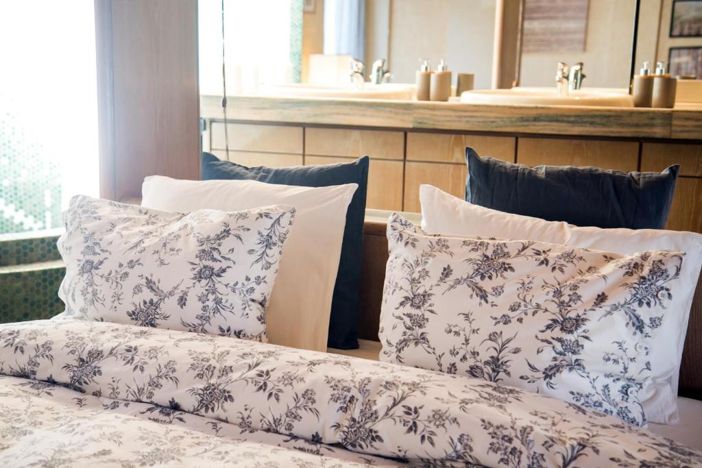Posedenie v ubytovaní One-of-a-kind Athens Riviera Apartment
