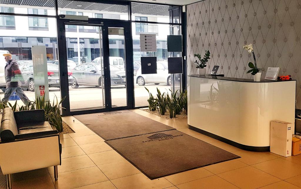 Lobby alebo recepcia v ubytovaní Warsaw Royal Stay Dzielna