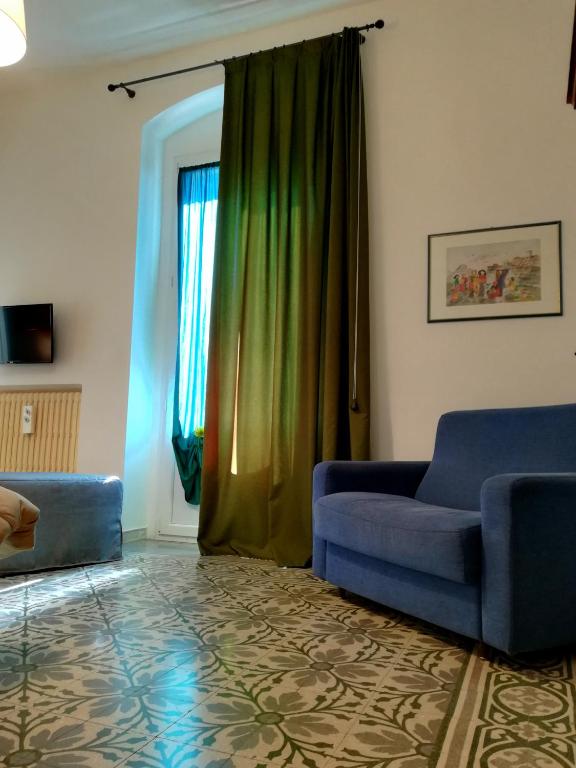 A television and/or entertainment centre at Persio31